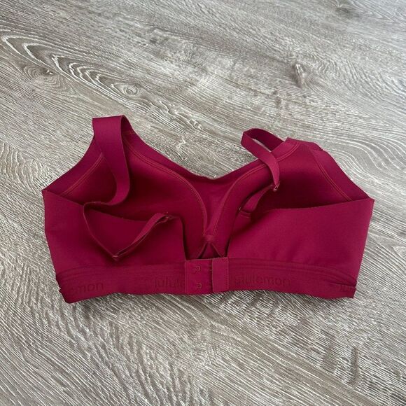 Lululemon Fine Form Sports Bra Story Red Logo Band Athletic Supportive 36D - Picture 4 of 6